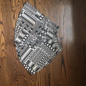 Tribal pattern black and white skirt